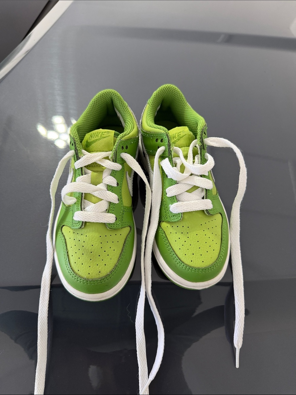 Nike Kids Lime Green Low-Top Sneakers with White Laces